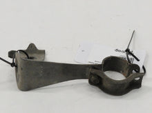 Laden Sie das Bild in den Galerie-Viewer, Mercedes Benz W124 S124 C124 Halter Halterung Stabilisator Stabi vorne