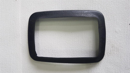 Mercedes Benz W123 Abdeckung Schaltkulisse für Automatik 1232670197