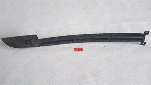 Mercedes Benz W123 Lufteinlass Gitter Grill vorn links unterhalb der Stoßstange 1238880223