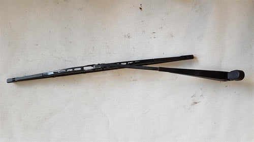 Mercedes Benz W123 Wischerarm Scheibenwischer vorn rechts