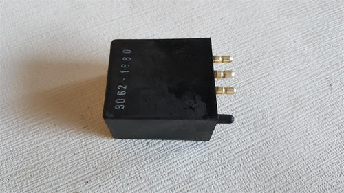 Mercedes Benz W116 W107 R107 SL SLC Relais Intervall Impulsgeber 0008210763