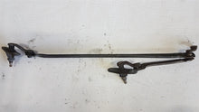 Laden Sie das Bild in den Galerie-Viewer, Mercedes Benz W123 Wischergestänge Scheibenwischer