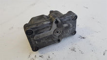Laden Sie das Bild in den Galerie-Viewer, Mercedes Benz W123 230E Warmlaufregler Bosch 0438140085
