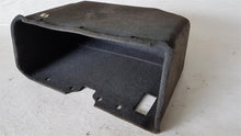 Laden Sie das Bild in den Galerie-Viewer, Mercedes Benz W123 Handschuhfach Einsatz 1236890091