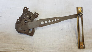 Mercedes Benz W123 Fensterheber hinten links oder rechts manuell 123730146