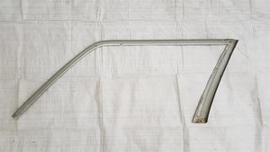 Mercedes Benz W123 S123 Kombi T-Modell Fensterrahmen Seitenscheibe hinten links