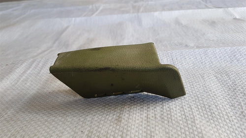 Mercedes Benz W123 Abdeckung Sitzschiene grün 1239190620