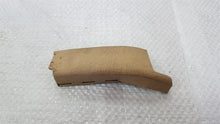 Laden Sie das Bild in den Galerie-Viewer, Mercedes Benz W123 Verkleidung Sitzkonsole beige