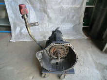 Laden Sie das Bild in den Galerie-Viewer, Mercedes Benz W123 W116 W126 300 D Turbodiesel Getriebe Automatikgetriebe 722.315