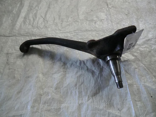 Mercedes Benz W116 W123 Radtäger Radnabe Achsschenkel vorn links ohne ABS