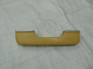 Mercedes Benz W123 Türgriff innen vorn hinten links beige 1239701901