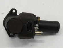 Laden Sie das Bild in den Galerie-Viewer, Mercedes Benz W123 W115 200D 240D Dieselpumpe Förderpumpe Bosch FP/KG 22M101