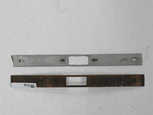 Laden Sie das Bild in den Galerie-Viewer, Mercedes Benz W123 Holzabdeckung Holzeinlage Zebrano Handschuhfach