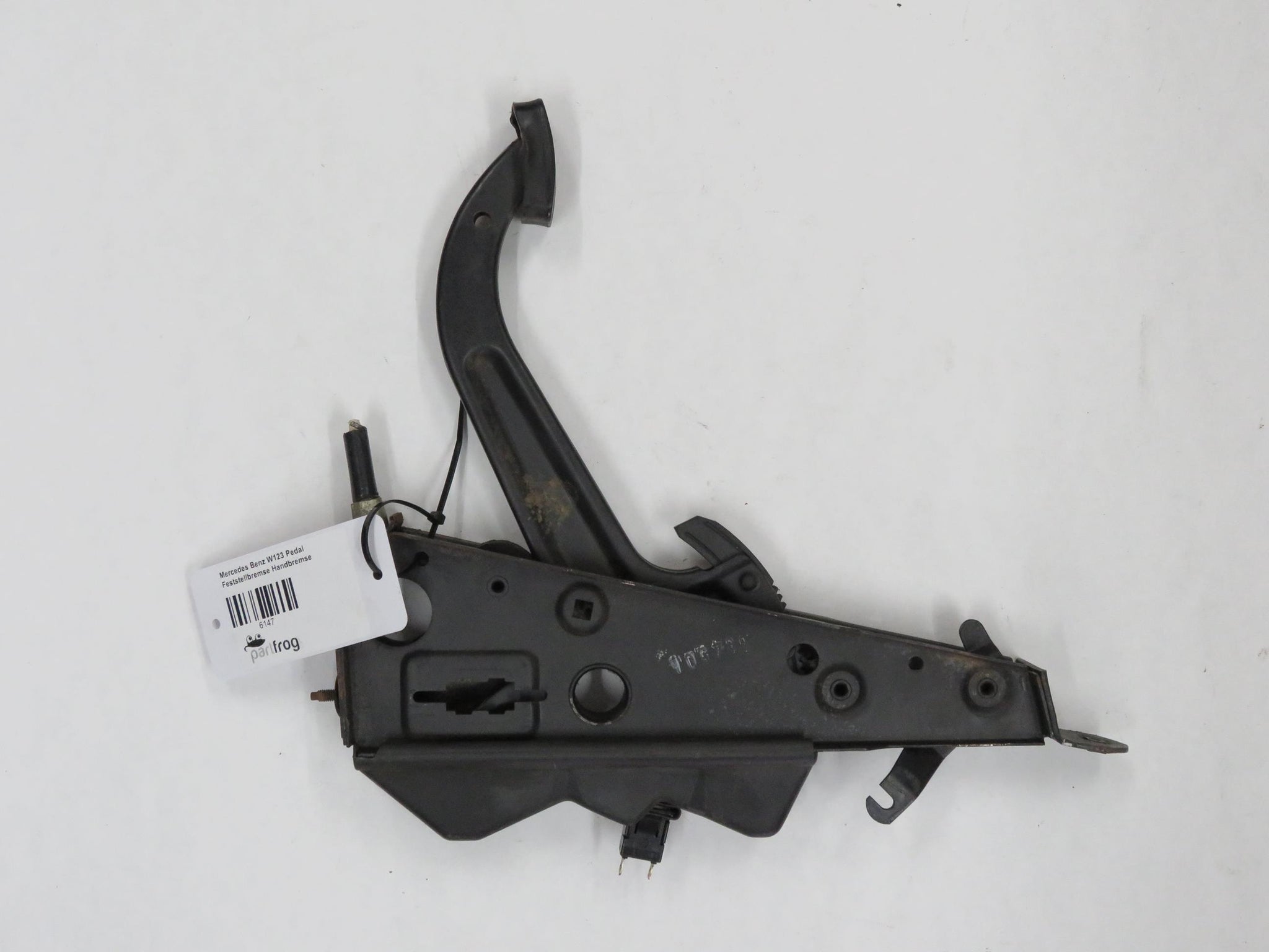 Mercedes Benz W123 Pedal Feststellbremse Handbremse – PARTFROG