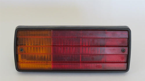Mercedes Benz W463 G-Klasse Rücklicht Rückleuchte Hinten Links 4638201364