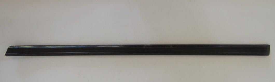 Mercedes Benz W463 G-Klasse Zierleiste Stoßleiste Kotflügel vorn Li 4636900662