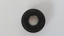 Laden Sie das Bild in den Galerie-Viewer, Mercedes Benz W123 W124 W201 W460 Dichtung Simmering Wasserpumpe NEU A0012010819