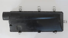 Laden Sie das Bild in den Galerie-Viewer, Mercedes Benz W124 W463 300D OM603 Luftfilterkasten Luftfilter Deckel 6030940106