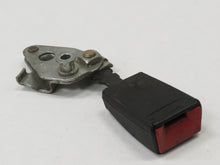 Laden Sie das Bild in den Galerie-Viewer, Mercedes Benz W123 S123 Gurtschloss Gurtschnalle Sitz vorn