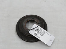 Laden Sie das Bild in den Galerie-Viewer, Mercedes Benz W123 W201 W460 230E M102 Riemenscheibe Kurbelwelle1020320404