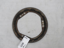 Laden Sie das Bild in den Galerie-Viewer, Mercedes Benz W123 230E Automatik Zahnkranz Anlasser Schwungmasse