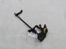 Laden Sie das Bild in den Galerie-Viewer, Mercedes Benz W123 230E Gasgestänge Regulierung