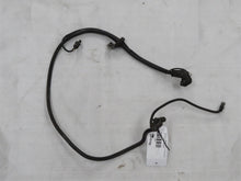 Laden Sie das Bild in den Galerie-Viewer, Mercedes Benz W123 Anlasserkabel zur Batterie Pluskabel