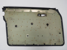 Laden Sie das Bild in den Galerie-Viewer, Mercedes Benz W123 S123 Türverkleidung vorn rechts blau