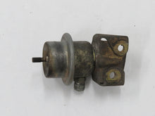 Laden Sie das Bild in den Galerie-Viewer, Mercedes Benz W123 W116 W126 R107 Kraftstoffdruckregler Bosch 0280161007