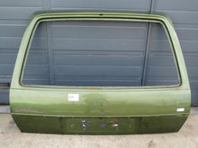 Laden Sie das Bild in den Galerie-Viewer, Mercedes Benz S123 Kombi T-Model Heckklappe