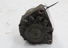 Laden Sie das Bild in den Galerie-Viewer, Mercedes Benz W123 W116 W126 280E M110 Lichtmaschine