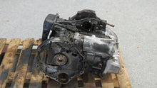 Laden Sie das Bild in den Galerie-Viewer, Mercedes Benz W123 S123 Kombi 240D Motor für Kombi mit Niveauregulierung TOP!