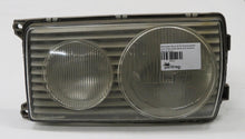 Laden Sie das Bild in den Galerie-Viewer, Mercedes Benz W123 Scheinwerfer vorn links erste Serie