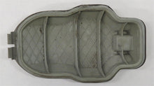 Laden Sie das Bild in den Galerie-Viewer, Mercedes Benz W123 Deckel Scheinwerfer hinten