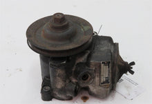 Laden Sie das Bild in den Galerie-Viewer, Mercedes Benz W123 W126 W116 280E M110 Servopumpe Lenkhilfepumpe ZF 7672900424