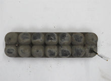 Laden Sie das Bild in den Galerie-Viewer, Mercedes Benz W123 S123 Kombi T-Modell Unterdruckspeicher Zentralverriegelung 1238000619