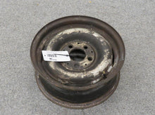 Laden Sie das Bild in den Galerie-Viewer, Mercedes Benz W123 W115 Stahlfelge 1154001302 5,5Jx14 H2