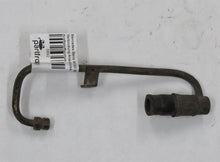 Laden Sie das Bild in den Galerie-Viewer, Mercedes Benz W123 W124 Rohr Verbindung Anschluss Kraftstoffpumpe