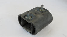 Laden Sie das Bild in den Galerie-Viewer, Mercedes Benz W124 S124 Halter Halterung Stoßstange vorn 1248800014