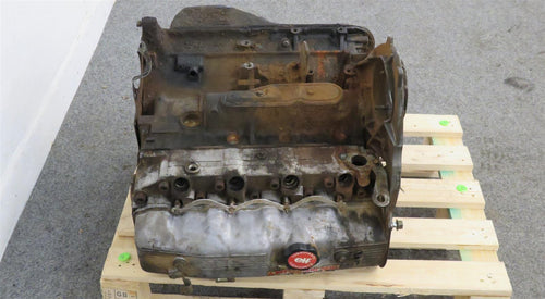 Mitsubishi Pajero Montero L040 2.5TD Diesel Motor mit Zylinderkopf
