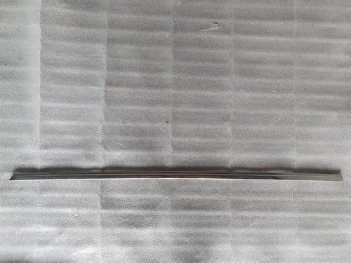 BMW E28 Zierleiste Chrome Tür vorn links oben 51211880545