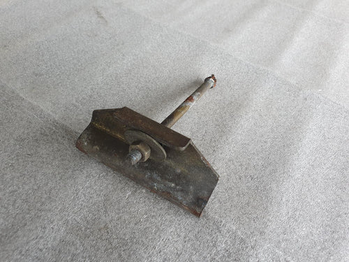 BMW E28 Batteriehalter Halter Batterie
