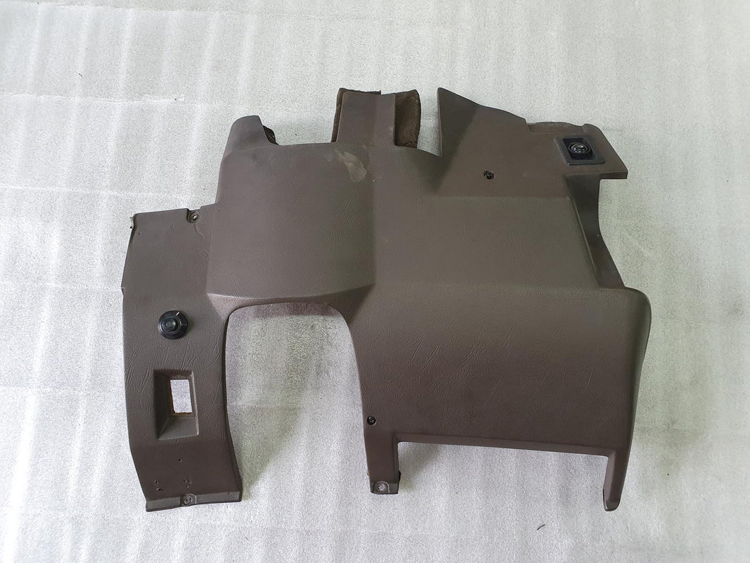 BMW E28 Verkleidung unter Armaturenbrett unten links braun