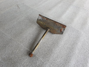 BMW E28 Batteriehalter Halter Batterie