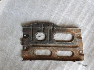 BMW E28 Batteriehalter Platte Batterie