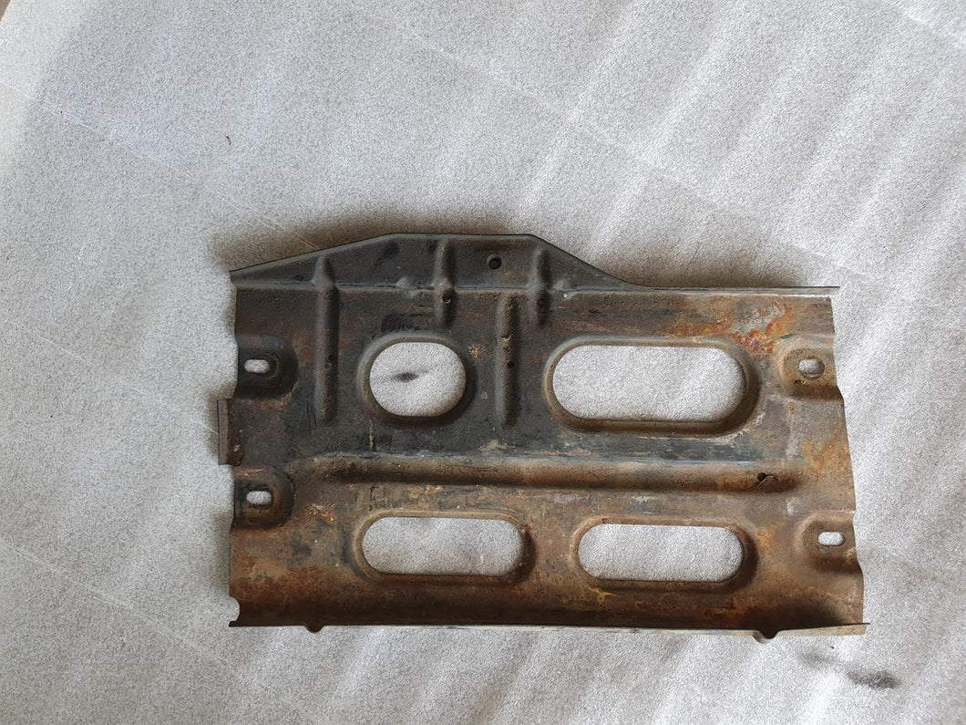 BMW E28 Batteriehalter Platte Batterie