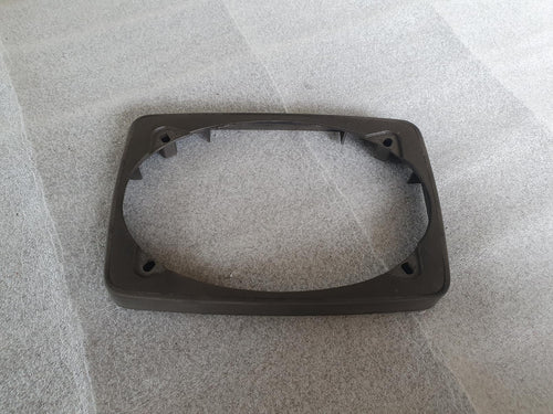 BMW E28 Distanzstück Lautsprecherblende 65121369884