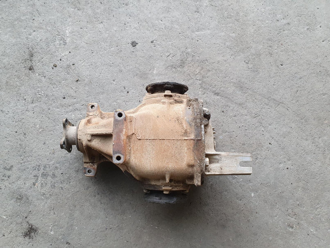 BMW E28 524td 525e Hinterachsgetriebe Differenzial 3,15