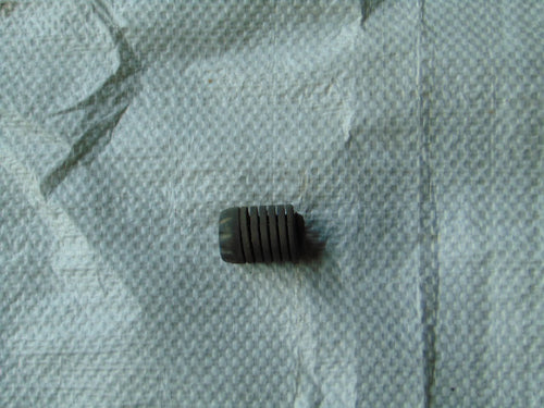 BMW E28 Abstandshalter Gummipuffer Stellschraube Motorhaube