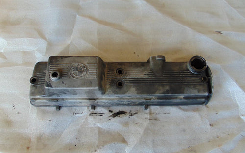 BMW E28 524TD Ventildeckel Zylinderkopfhaube 11122241639